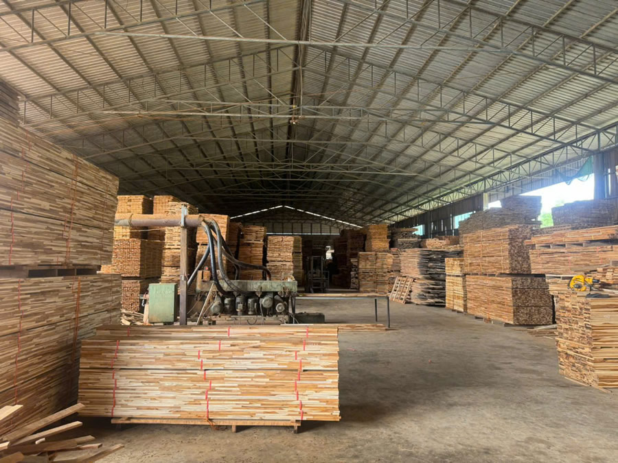 Sàn gỗ Teak tự nhiên Lào Vinh Nghệ An